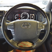 5442 令和5年式 ハイエース スーパーGL ダークプライムⅡ 2WD 2,000cc (ガソリン車) 2/5人乗車 5.7万kmのサムネイル