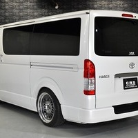 5594 令和2年式 ハイエース スーパーGL ダークプライムⅡ 2WD 2,800cc (ディーゼル車) リムジン8架装　8人乗車 2.2万kmのサムネイル