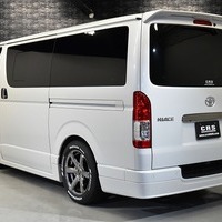 5723 令和4年式 ハイエース S-GL ダークプライムⅡ 2WD 2,800cc (ディーゼル車) 2/5人乗車 3.1万kmのサムネイル