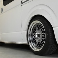 5594 令和2年式 ハイエース スーパーGL ダークプライムⅡ 2WD 2,800cc (ディーゼル車) リムジン8架装　8人乗車 2.2万kmのサムネイル