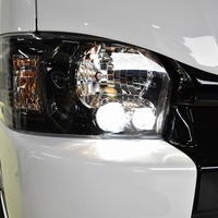 5104. 平成26年式 ハイエース  ワゴンGL 2WD 2,700㏄ ガソリン車 10人乗り 走行1,2万キロ 検査1年付きのサムネイル