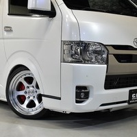 5676 令和4年式 ハイエース S-GL ダークプライムⅡ 2WD 2,800cc (ディーゼル車) 2/5人乗車 3.1万kmのサムネイル