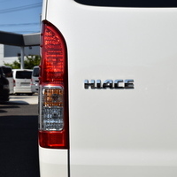 5429 令和5年式 ハイエース ワゴンGL　L字ベッドキット　2WD 2,700cc (ガソリン車) 10人乗車 2.1万kmのサムネイル