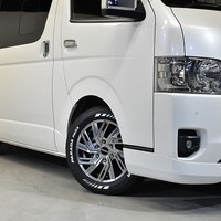 5726 令和5年式 ハイエース S-GL ダークプライムⅡ 2WD 2,800cc (ディーゼル車) 2/5人乗車 2.5万km 車検令和8年1月24日のサムネイル