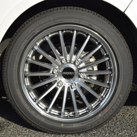 5698　令和5年式　ハイエース　スーパーGL　ダークプライムⅡ　2WD　2800cc　ディーゼル車　5人乗り　1.7万kmのサムネイル