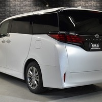 新車 アルファード Z 2,500cc(ガソリン車)  7人乗り　のサムネイル