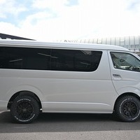 5139.令和7年式 ハイエースワゴン GL 3ナンバー 10人乗り 2WD 2,700㏄ ガソリン車 走行6キロ 新車未登録のサムネイル