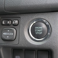 5660.令和6年式 ハイエース スーパーGL ダークプライムⅡ 4WD 2,800cc ディーゼル車 寒冷地仕様 走行2.9万キロ 車検令和8年1月のサムネイル