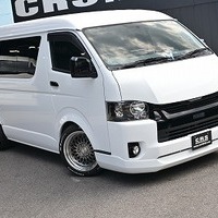 5104. 平成26年式 ハイエース  ワゴンGL 2WD 2,700㏄ ガソリン車 10人乗り 走行1,2万キロ 検査1年付きのサムネイル