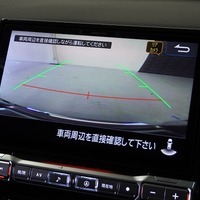 5569 令和7年式 三菱デリカ D:5 CHAMONIX 4WD 2,300cc (ディーゼル車)  8人乗り 10km (車検R10年6月)のサムネイル