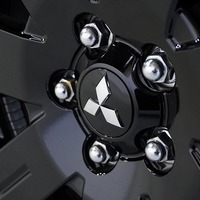 5569 令和7年式 三菱デリカ D:5 CHAMONIX 4WD 2,300cc (ディーゼル車)  8人乗り 10km (車検R10年6月)のサムネイル