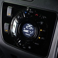 5769 令和6年式　キャラバン 50周年アニバーサリー GRANDプレミアム GX 4WD 2,400cc(ディーゼル車) 2/5人乗車 2.2万km 車検令和8年4月11日のサムネイル
