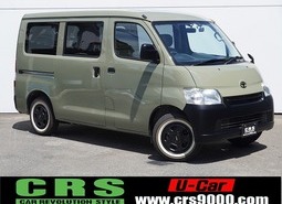 5765 令和2年式 ライトエース　内装架装車 2WD1,500cc (ガソリン車) 5人乗車 2.5万km