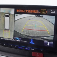 5759 令和5年式 ハイエース スーパーGL ダークプライムⅡ　2WD 2,800cc (ディーゼル) 2/5人乗車 2.7万kmのサムネイル