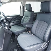 5568 登録済み未使用車 令和7年式 三菱 デリカD5 シャモニー 4WD 2,300cc (ディーゼル) 8人乗車 20km 令和10年6月18日のサムネイル