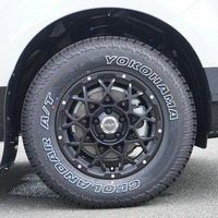 5568 登録済み未使用車 令和7年式 三菱 デリカD5 シャモニー 4WD 2,300cc (ディーゼル) 8人乗車 20km 令和10年6月18日のサムネイル