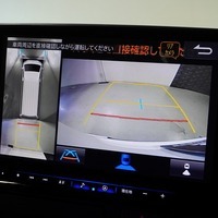 5623 令和3年式 ハイエース スーパーGL ダークプライムⅡ 2WD 2,700cc (ガソリン車) 2/5人乗車 2.3万kmのサムネイル