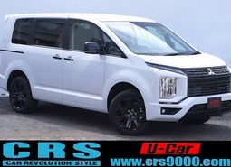 5503　令和7年式　デリカD:5　BLACK Edition　4WD　2300cc 　ディーゼル車　登録済み未使用車　7人乗り　ステップ無し　15km