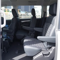 5503　令和7年式　デリカD:5　BLACK Edition　4WD　2300cc 　ディーゼル車　登録済み未使用車　7人乗り　ステップ無し　15kmのサムネイル