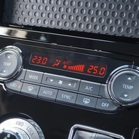 5504　令和7年式　デリカD:5　CHAMONIX　4WD　2300㏄　ディーゼル車　登録済み未使用車　8人乗り　ステップ有　20kmのサムネイル