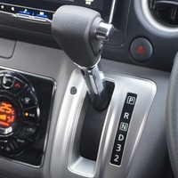 5564　平成30年式　キャラバン　プレミアムGX　４WD　2500cc　ディーゼル車　8人乗り　6.4万kmのサムネイル