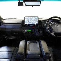 5794 令和5年式 ハイエース スーパーGL ダークプライムⅡ 2WD 2,000cc (ガソリン車) 2/5人乗車 3.6万km 車検令和8年5月14日のサムネイル