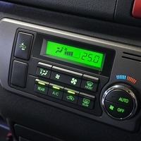 5753 平成30年式 ハイエース スーパーGL ダークプライム 2WD 2,800cc (ディーゼル車) 2/5人乗車 7.0万kmのサムネイル