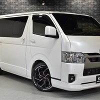 5794 令和5年式 ハイエース スーパーGL ダークプライムⅡ 2WD 2,000cc (ガソリン車) 2/5人乗車 3.6万km 車検令和8年5月14日のサムネイル