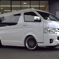 5130　ハイエース　ワゴンGL　2WD　2700cc　ガソリン車　10人乗り　オリジナルPKGのサムネイル