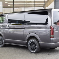 5774　令和3年式　ハイエース　スーパーGL　ダークプライムⅡ　4WD　2800cc　ディーゼル車　5人乗り　4.6万kmのサムネイル