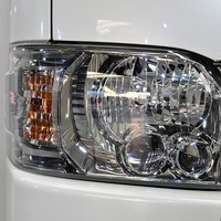 5794 令和5年式 ハイエース スーパーGL ダークプライムⅡ 2WD 2,000cc (ガソリン車) 2/5人乗車 3.6万km 車検令和8年5月14日のサムネイル