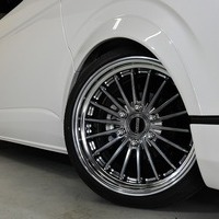 5133  ハイエース ワゴンGL  2WD 2,700CC ガソリン車 3ナンバー 10人乗り　L字ベットキット架装のサムネイル