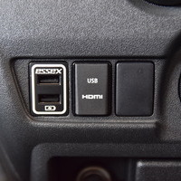 3687　オリジナルキャンピングカー　平成29年式 ハイエース DX　2WD 2,000cc (ガソリン車) 5人乗車 1.3万kmのサムネイル
