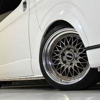 5725 平成31年式 ハイエース スーパーGL ダークプライムⅡ 2WD 2,800cc (ディーゼル車) 2/5人乗車 6.4万km 車検令和8年4月15日のサムネイル