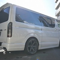 5760.平成25年式 ハイエース スーパーGL 2WD 3,000cc ディーゼル車 走行11万キロ 検査1年付きのサムネイル