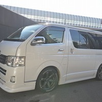 5760.平成25年式 ハイエース スーパーGL 2WD 3,000cc ディーゼル車 走行11万キロ 検査1年付きのサムネイル