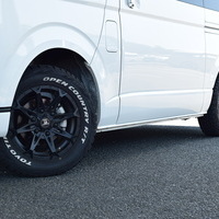 5792 令和5年式　ハイエース　スーパーGL　ダークプライムⅡ　2WD　2800cc　ディーゼル車　5人乗り　1.6万kmのサムネイル