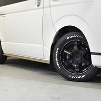5753 平成30年式 ハイエース スーパーGL ダークプライム 2WD 2,800cc (ディーゼル車) 2/5人乗車 7.0万kmのサムネイル