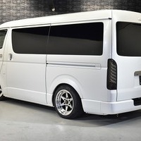 5623 令和3年式 ハイエース スーパーGL ダークプライムⅡ 2WD 2,700cc (ガソリン車) 2/5人乗車 2.3万kmのサムネイル