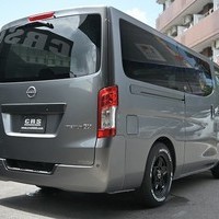 4855.令和7年式 キャラバン グランドプレミアムGX 2WD 2,400cc ディーゼル車 走行29キロ 新車未登録のサムネイル