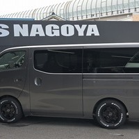4855.令和7年式 キャラバン グランドプレミアムGX 2WD 2,400cc ディーゼル車 走行29キロ 新車未登録のサムネイル