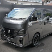 4855.令和7年式 キャラバン グランドプレミアムGX 2WD 2,400cc ディーゼル車 走行29キロ 新車未登録のサムネイル