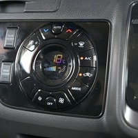 4855.令和7年式 キャラバン グランドプレミアムGX 2WD 2,400cc ディーゼル車 走行29キロ 新車未登録のサムネイル