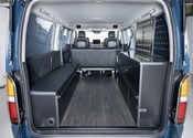 HIACE S-GL COMPLETE「ATTICS8」アティックス8 バン　8ナンバー　5人乗りのサムネイル
