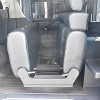 5218.令和7年式 ハイエースワゴン GL 3ナンバー 10人乗り 2WD 2,700㏄ ガソリン車 走行30キロ 新車未登録のサムネイル