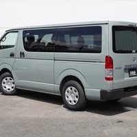 5891 令和7年式 ハイエース スーパーGL 2WD 2,000cc (ガソリン) 2/5人乗車 0.3万kmのサムネイル