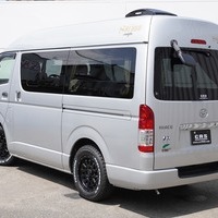 5815 【キャンピング登録車】平成27年式 ハイエース DX-GLパッケージ 2WD 3,000cc (ディーゼル) 6人乗車 3.4万kmのサムネイル