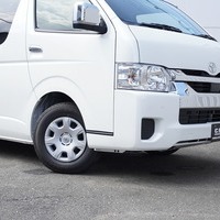 5872 登録済み未使用車 令和7年式 ハイエースワゴン グランドキャビン 2WD 2700cc ガソリン車 10人乗り 8kmのサムネイル
