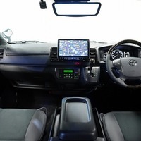 5802 令和6年式 ハイエース スーパーGL ダークプライムⅡ 2WD 2,800cc (ディーゼル車)  2/5人乗車  70km 車検令和8年9月4日のサムネイル