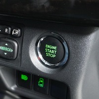 5808 令和6年式 ハイエース ワゴンGL  4WD 2,700cc (ガソリン車) 10人乗車 2.2万km 令和9年2月20日のサムネイル